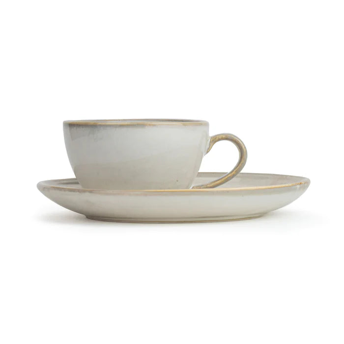 cup and saucer